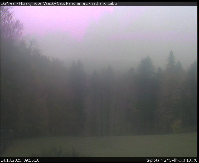 SkiAreál - Horský hotel Vsacký Cáb - Panorama z Vsackého Cábu - 24.10.2025 v 09:15 SkiAreál - Horský hotel Vsacký Cáb - Panorama z Vsackého Cábu - 24.10.2025 v 09:15