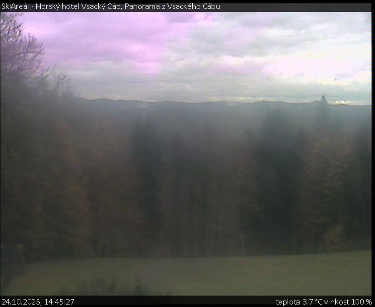 SkiAreál - Horský hotel Vsacký Cáb - Panorama z Vsackého Cábu - 24.10.2025 v 14:45 SkiAreál - Horský hotel Vsacký Cáb - Panorama z Vsackého Cábu - 24.10.2025 v 14:45