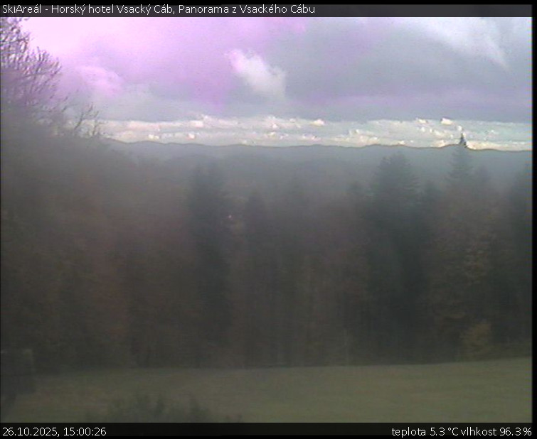 SkiAreál - Horský hotel Vsacký Cáb - Panorama z Vsackého Cábu - 26.10.2025 v 15:00 SkiAreál - Horský hotel Vsacký Cáb - Panorama z Vsackého Cábu - 26.10.2025 v 15:00