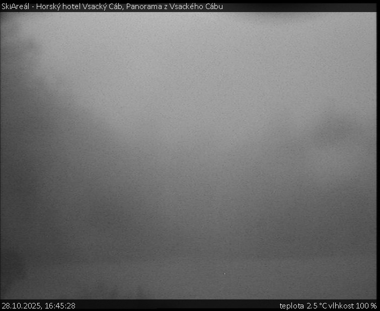 SkiAreál - Horský hotel Vsacký Cáb - Panorama z Vsackého Cábu - 28.10.2025 v 16:45 SkiAreál - Horský hotel Vsacký Cáb - Panorama z Vsackého Cábu - 28.10.2025 v 16:45