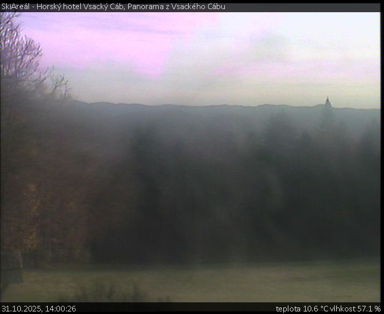 SkiAreál - Horský hotel Vsacký Cáb - Panorama z Vsackého Cábu - 31.10.2025 v 14:00 SkiAreál - Horský hotel Vsacký Cáb - Panorama z Vsackého Cábu - 31.10.2025 v 14:00