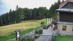 SkiAreál – Berghotel Vsacký Cáb - Panorama vom Vsacký Cáb - 1.8.2026 v 18:45 SkiAreál – Berghotel Vsacký Cáb - Panorama vom Vsacký Cáb - 1.8.2026 v 18:45