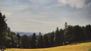 SkiAreál – Berghotel Vsacký Cáb - Betreten der Laufbahnen - 1.8.2026 v 10:46 SkiAreál – Berghotel Vsacký Cáb - Betreten der Laufbahnen - 1.8.2026 v 10:46