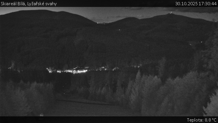 Skiareál Bílá - Lyžařské svahy - 30.10.2025 v 17:30 Skiareál Bílá - Lyžařské svahy - 30.10.2025 v 17:30