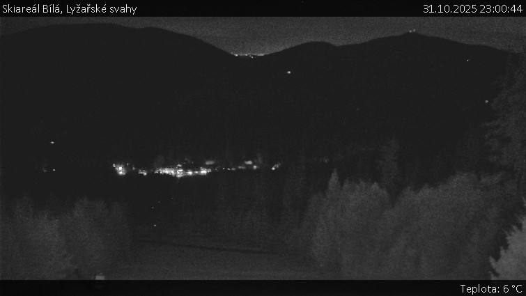Skiareál Bílá - Lyžařské svahy - 31.10.2025 v 23:00 Skiareál Bílá - Lyžařské svahy - 31.10.2025 v 23:00