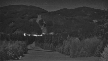 Snímek 7.11.2025 v 01:00