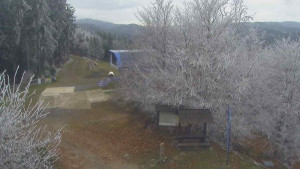 Skiareál Bílá - Lanovka - výstupní stanice - 14.11.2024 v 13:00 Skiareál Bílá - Lanovka - výstupní stanice - 14.11.2024 v 13:00