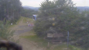 Skiareál Bílá - Lanovka - výstupní stanice - 23.6.2025 v 15:00 Skiareál Bílá - Lanovka - výstupní stanice - 23.6.2025 v 15:00