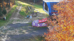 Skiareál Bílá - Lanovka - výstupní stanice - 29.10.2025 v 14:01 Skiareál Bílá - Lanovka - výstupní stanice - 29.10.2025 v 14:01