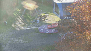 Skiareál Bílá - Lanovka - výstupní stanice - 29.10.2025 v 15:01 Skiareál Bílá - Lanovka - výstupní stanice - 29.10.2025 v 15:01