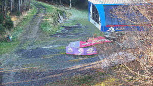 Skiareál Bílá - Lanovka - výstupní stanice - 6.11.2025 v 08:01 Skiareál Bílá - Lanovka - výstupní stanice - 6.11.2025 v 08:01