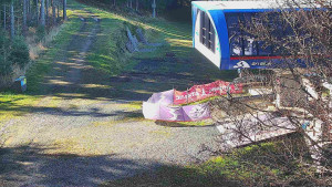 Skiareál Bílá - Lanovka - výstupní stanice - 6.11.2025 v 11:31 Skiareál Bílá - Lanovka - výstupní stanice - 6.11.2025 v 11:31