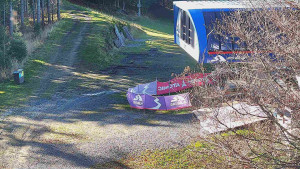 Skiareál Bílá - Lanovka - výstupní stanice - 6.11.2025 v 12:31 Skiareál Bílá - Lanovka - výstupní stanice - 6.11.2025 v 12:31