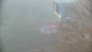 Skiareál Bílá - Lanovka - výstupní stanice - 14.11.2025 v 07:31 Skiareál Bílá - Lanovka - výstupní stanice - 14.11.2025 v 07:31