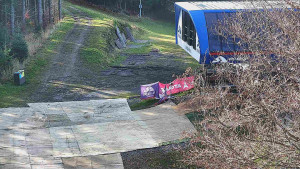 Skiareál Bílá - Lanovka - výstupní stanice - 14.11.2025 v 13:01 Skiareál Bílá - Lanovka - výstupní stanice - 14.11.2025 v 13:01