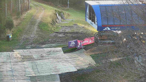Skiareál Bílá - Lanovka - výstupní stanice - 14.11.2025 v 15:01 Skiareál Bílá - Lanovka - výstupní stanice - 14.11.2025 v 15:01