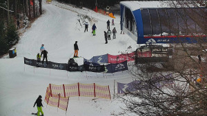 Skiareál Bílá - Lanovka - výstupní stanice - 28.12.2025 v 13:01 Skiareál Bílá - Lanovka - výstupní stanice - 28.12.2025 v 13:01