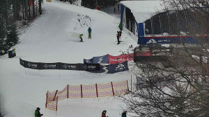 Skiareál Bílá - Lanovka - výstupní stanice - 7.1.2026 v 10:31 Skiareál Bílá - Lanovka - výstupní stanice - 7.1.2026 v 10:31