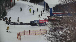 Skiareál Bílá - Lanovka - výstupní stanice - 7.1.2026 v 11:31 Skiareál Bílá - Lanovka - výstupní stanice - 7.1.2026 v 11:31