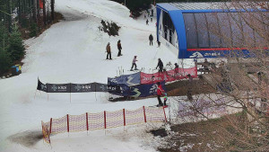 Skiareál Bílá - Lanovka - výstupní stanice - 13.2.2026 v 12:31 Skiareál Bílá - Lanovka - výstupní stanice - 13.2.2026 v 12:31
