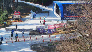Skiareál Bílá - Lanovka - výstupní stanice - 22.3.2026 v 09:31 Skiareál Bílá - Lanovka - výstupní stanice - 22.3.2026 v 09:31