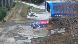 Skiareál Bílá - Lanovka - výstupní stanice - 8.4.2026 v 06:31 Skiareál Bílá - Lanovka - výstupní stanice - 8.4.2026 v 06:31