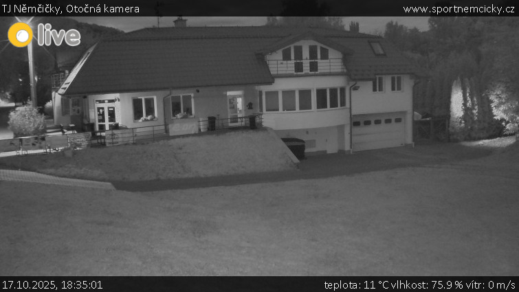 TJ Němčičky - Otočná kamera - 17.10.2025 v 18:35 TJ Němčičky - Otočná kamera - 17.10.2025 v 18:35