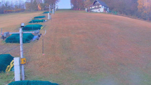 TJ Němčičky - Svah - 5.11.2025 v 06:35 TJ Němčičky - Svah - 5.11.2025 v 06:35