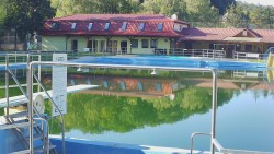 Schwimmbad