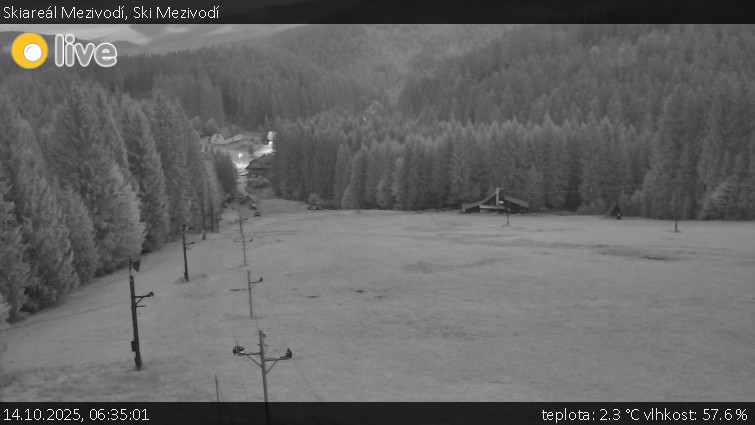 Skiareál Mezivodí - Ski Mezivodí - 14.10.2025 v 06:35 Skiareál Mezivodí - Ski Mezivodí - 14.10.2025 v 06:35