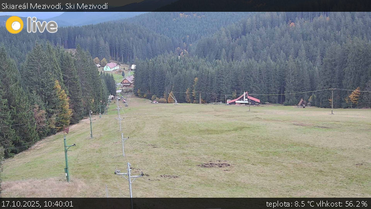 Skiareál Mezivodí - Ski Mezivodí - 17.10.2025 v 10:40 Skiareál Mezivodí - Ski Mezivodí - 17.10.2025 v 10:40