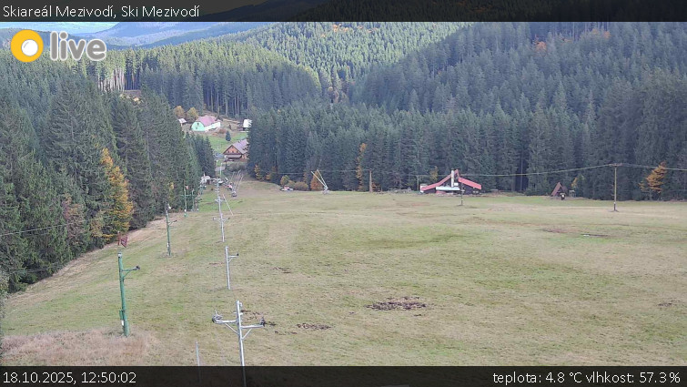 Skiareál Mezivodí - Ski Mezivodí - 18.10.2025 v 12:50 Skiareál Mezivodí - Ski Mezivodí - 18.10.2025 v 12:50
