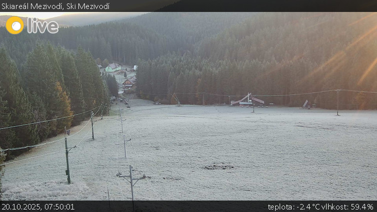 Skiareál Mezivodí - Ski Mezivodí - 20.10.2025 v 07:50 Skiareál Mezivodí - Ski Mezivodí - 20.10.2025 v 07:50