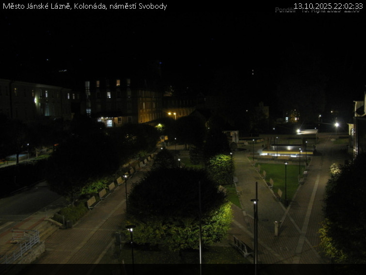 Město Jánské Lázně - Kolonáda, náměstí Svobody - 13.10.2025 v 22:02 Město Jánské Lázně - Kolonáda, náměstí Svobody - 13.10.2025 v 22:02