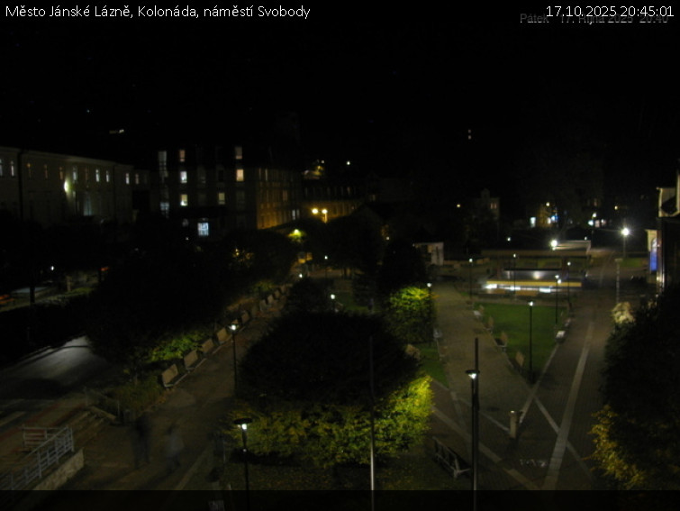 Město Jánské Lázně - Kolonáda, náměstí Svobody - 17.10.2025 v 20:45 Město Jánské Lázně - Kolonáda, náměstí Svobody - 17.10.2025 v 20:45