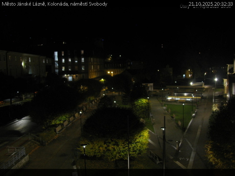 Město Jánské Lázně - Kolonáda, náměstí Svobody - 21.10.2025 v 20:32 Město Jánské Lázně - Kolonáda, náměstí Svobody - 21.10.2025 v 20:32
