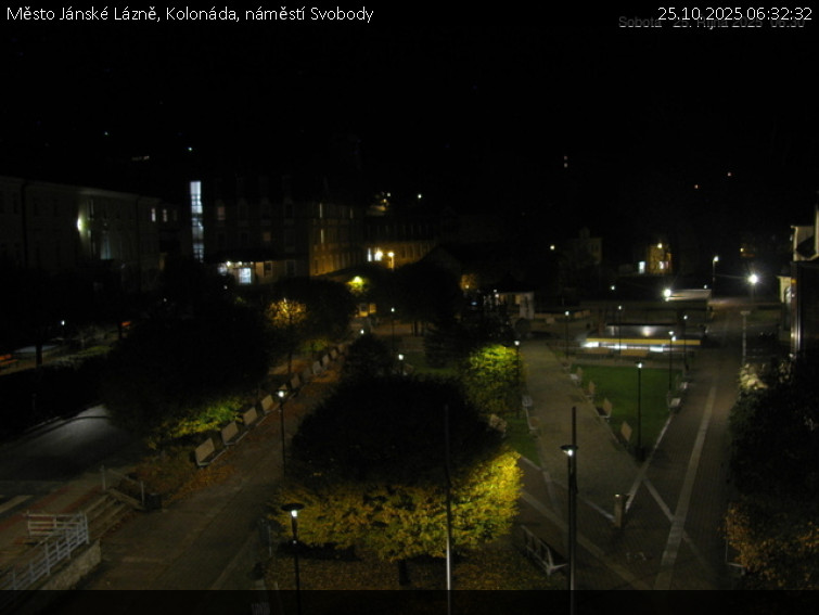 Město Jánské Lázně - Kolonáda, náměstí Svobody - 25.10.2025 v 06:32 Město Jánské Lázně - Kolonáda, náměstí Svobody - 25.10.2025 v 06:32