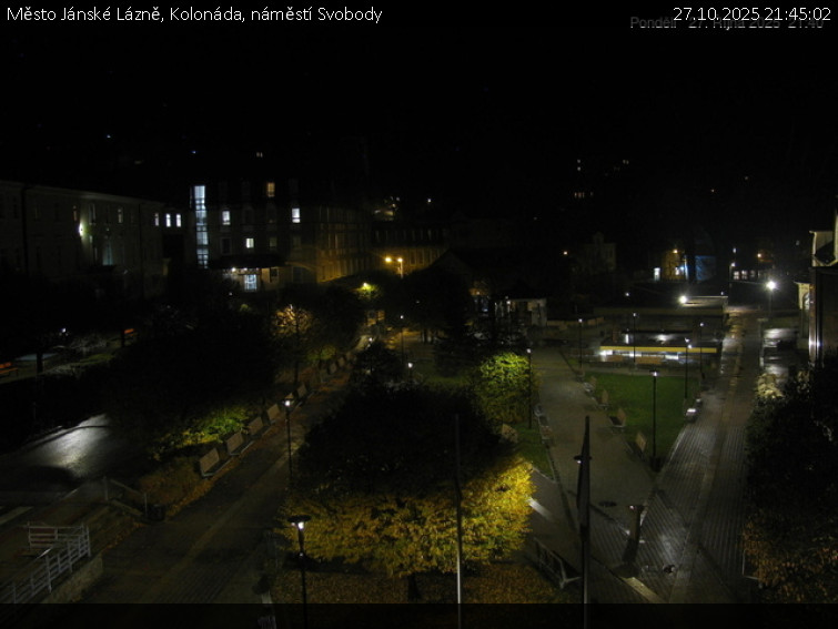 Město Jánské Lázně - Kolonáda, náměstí Svobody - 27.10.2025 v 21:45 Město Jánské Lázně - Kolonáda, náměstí Svobody - 27.10.2025 v 21:45