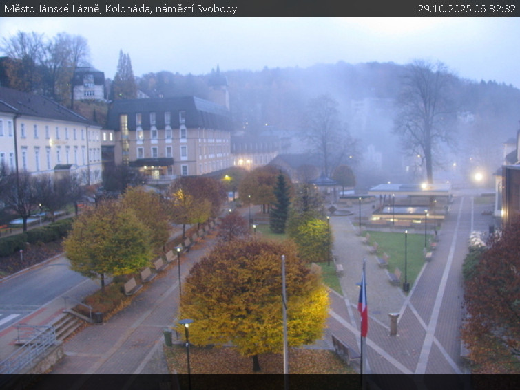 Město Jánské Lázně - Kolonáda, náměstí Svobody - 29.10.2025 v 06:32 Město Jánské Lázně - Kolonáda, náměstí Svobody - 29.10.2025 v 06:32