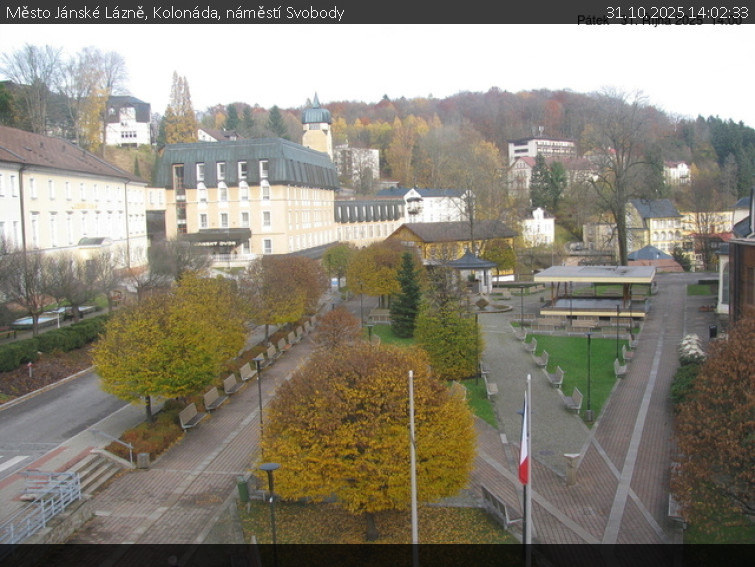 Město Jánské Lázně - Kolonáda, náměstí Svobody - 31.10.2025 v 14:02 Město Jánské Lázně - Kolonáda, náměstí Svobody - 31.10.2025 v 14:02