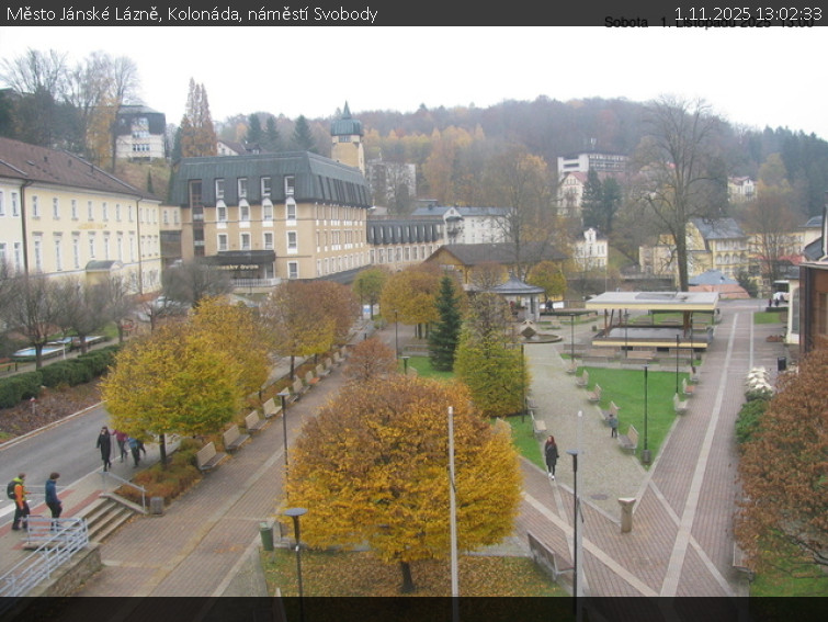 Město Jánské Lázně - Kolonáda, náměstí Svobody - 1.11.2025 v 13:02 Město Jánské Lázně - Kolonáda, náměstí Svobody - 1.11.2025 v 13:02