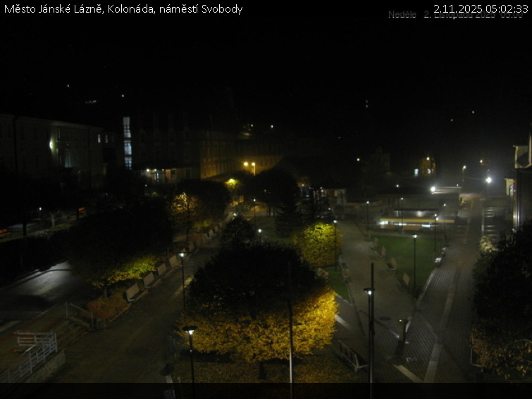Město Jánské Lázně - Kolonáda, náměstí Svobody - 2.11.2025 v 05:02 Město Jánské Lázně - Kolonáda, náměstí Svobody - 2.11.2025 v 05:02