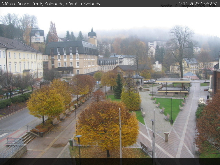 Město Jánské Lázně - Kolonáda, náměstí Svobody - 2.11.2025 v 15:32 Město Jánské Lázně - Kolonáda, náměstí Svobody - 2.11.2025 v 15:32