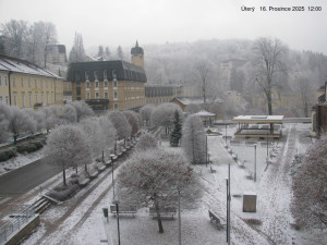 Město Jánské Lázně - Kolonáda, náměstí Svobody - 16.12.2025 v 12:02 Město Jánské Lázně - Kolonáda, náměstí Svobody - 16.12.2025 v 12:02