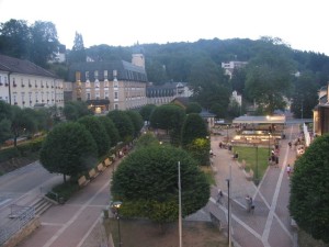 Stadt Janské Lázně - Kolonnade, Freiheitsplatz - 31.7.2026 v 20:45 Stadt Janské Lázně - Kolonnade, Freiheitsplatz - 31.7.2026 v 20:45