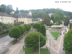 Colonnade, Freedom Square
