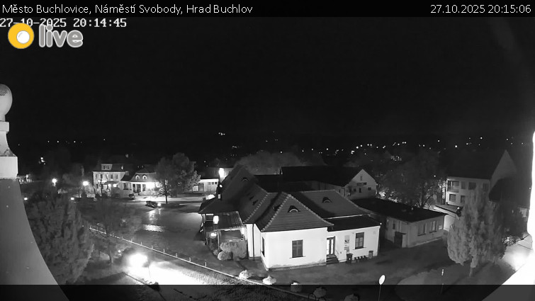 Město Buchlovice - Náměstí Svobody, Hrad Buchlov - 27.10.2025 v 20:15 Město Buchlovice - Náměstí Svobody, Hrad Buchlov - 27.10.2025 v 20:15