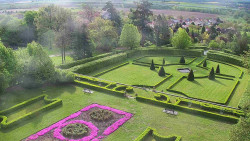 Veselíčko - zahrada u zámku
