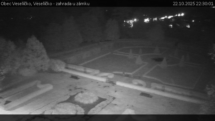 Obec Veselíčko - Veselíčko - zahrada u zámku - 22.10.2025 v 22:30 Obec Veselíčko - Veselíčko - zahrada u zámku - 22.10.2025 v 22:30