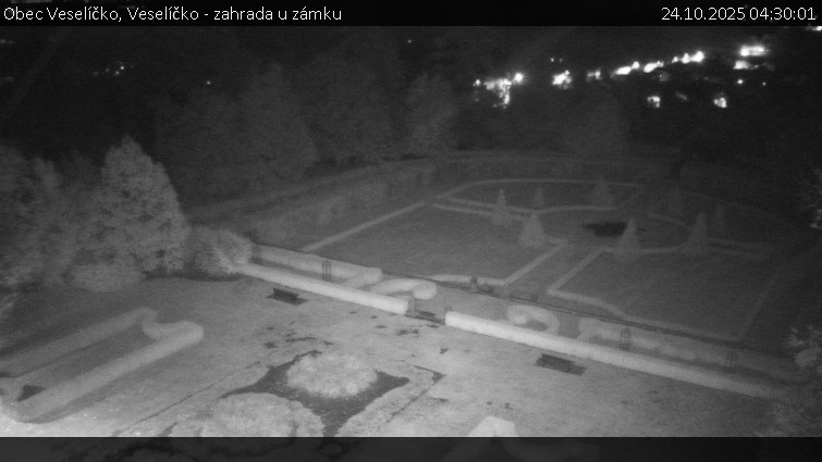 Obec Veselíčko - Veselíčko - zahrada u zámku - 24.10.2025 v 04:30 Obec Veselíčko - Veselíčko - zahrada u zámku - 24.10.2025 v 04:30